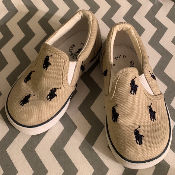 Ralph Lauren Polo tennies - Picture 2 of 6